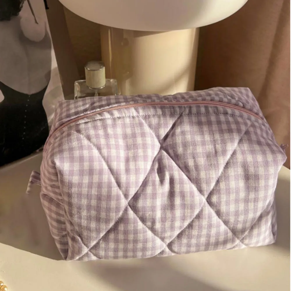 Fasion Ceckered Makeup Large Capacity Portable Travel Cosmetic Storage Organizer Cotton Quilted Was Bag Skincare_voghion.com