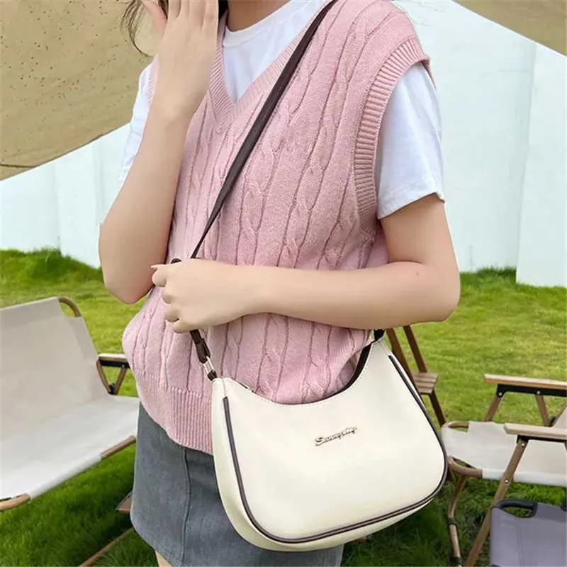 Schicke Damenhandtaschen, einzelne Umhängetasche für Frauen, stilvolle verstellbare Schultergurte, Unterarmtasche aus PU-Leder_voghion.com