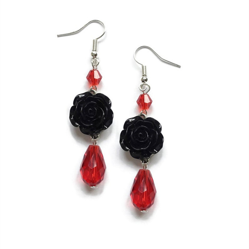 Earrings Black rose earrings with red beads_voghion.com