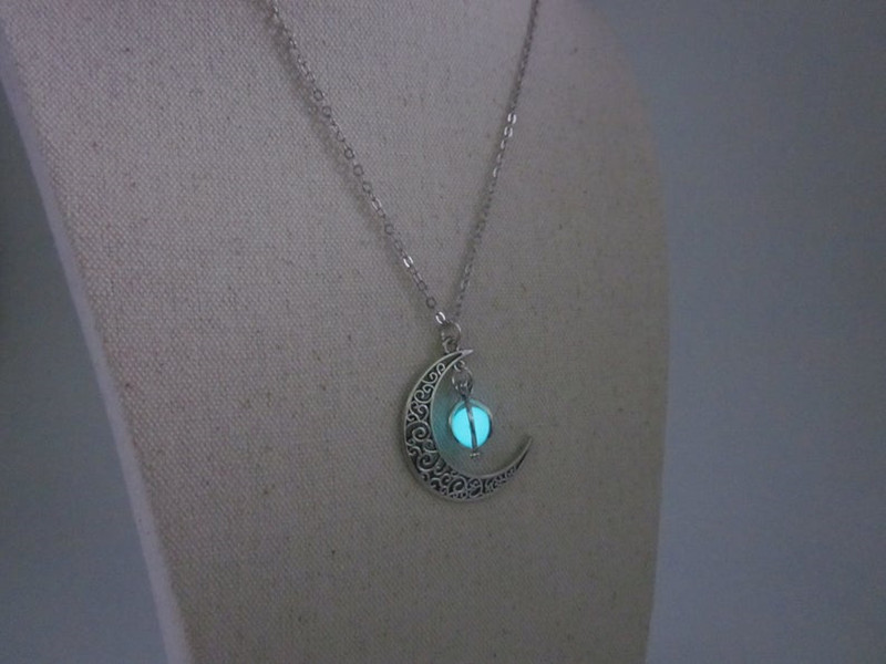 Unisex Vintage Style Necklace Pendant For Casual Daily Outfits_voghion.com