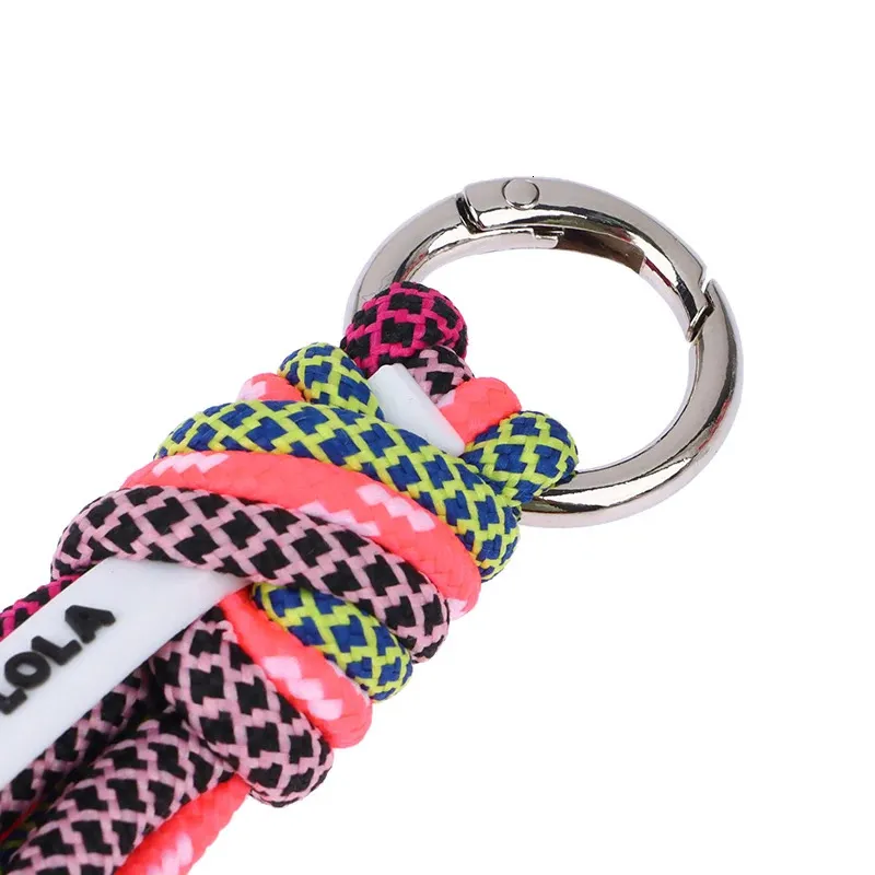 2024 Hochwertige Hardware Anti-Diebstahl-Schlüsselanhänger Modeaccessoires Quaste Damentasche Dekoration 241028_voghion.com
