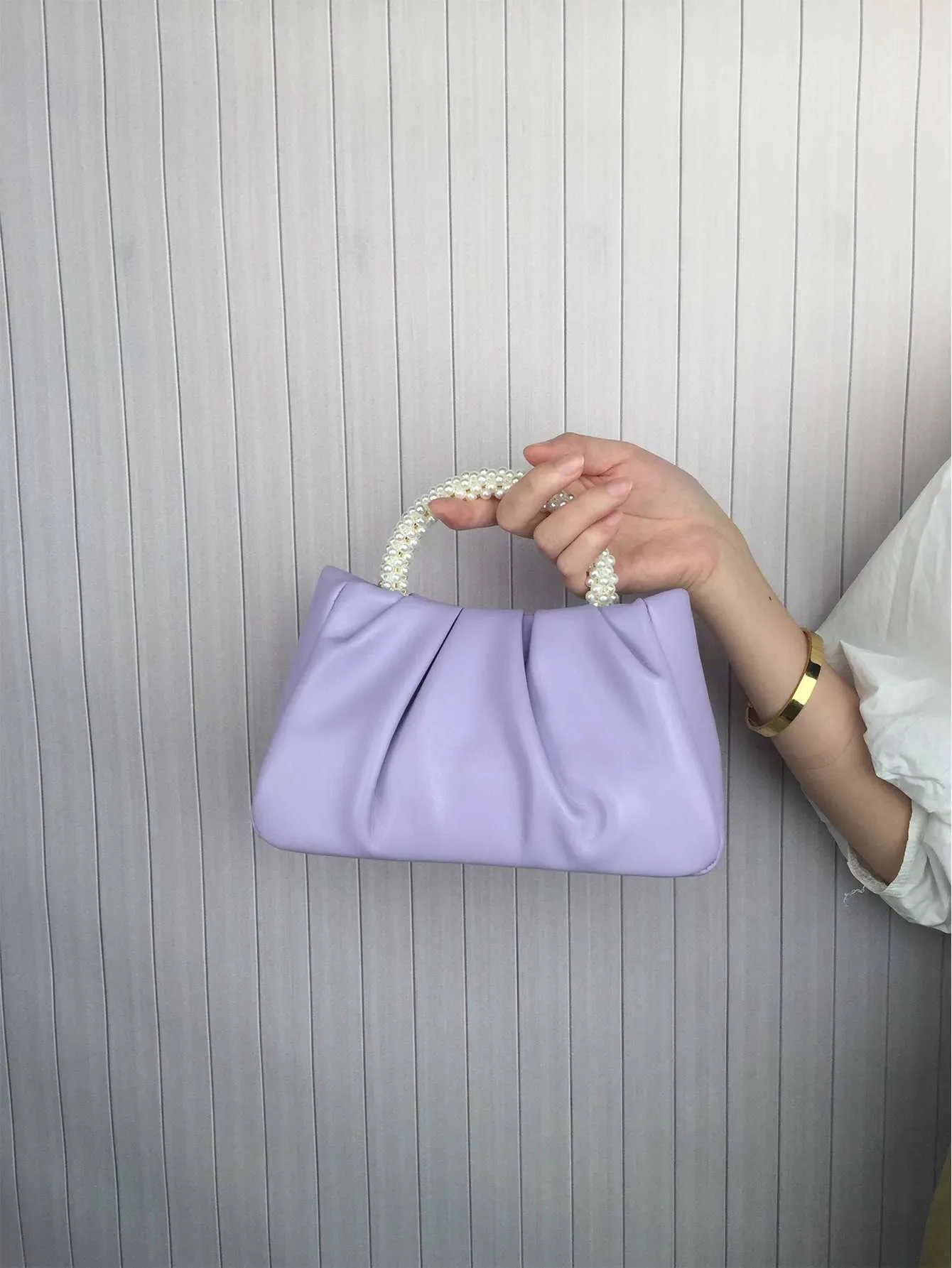 Borsa clutch con manico di perle borsa a spalla quadrata donna_voghion.com