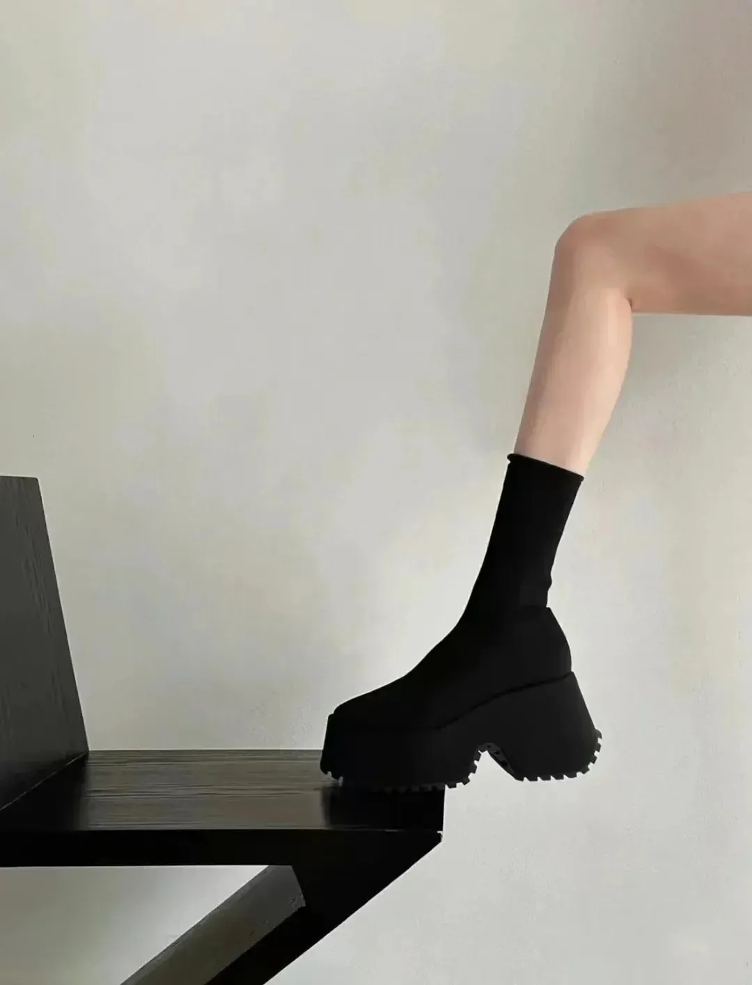 Șosete pantofi casual cu platformă ascunsă pentru femei, toamnă, tricotate, scurte, cizme cu platformă 11cm 241022_voghion.com