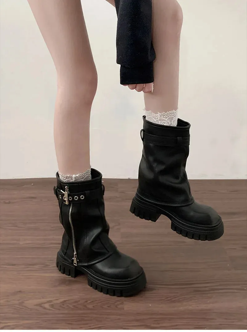 Elegant Women's Biker Boots With Belt Buckle And Platform Flat Sole_voghion.com