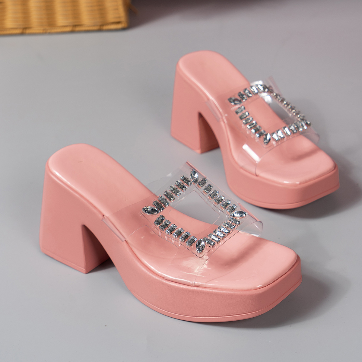 Lipper en strass à talons hauts de grande taille pour femmes portant une plateforme imperméable, ole épais, une ligne_voghion.com