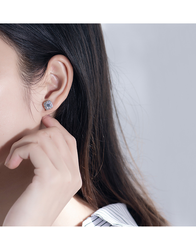 Wanying Jewelry Square Earrings S Pure Silver Korean Edition Micro Inlaid Full Diamond Creative Personalized Fashion_voghion.com