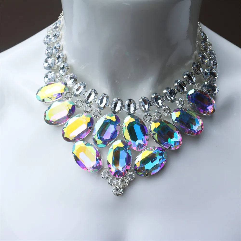 Collane con ciondolo Collana girocollo in cristallo di alta qualità con dichiarazione di personalità, orecchini, set di gioielli con strass, regalo di nozze_voghion.com