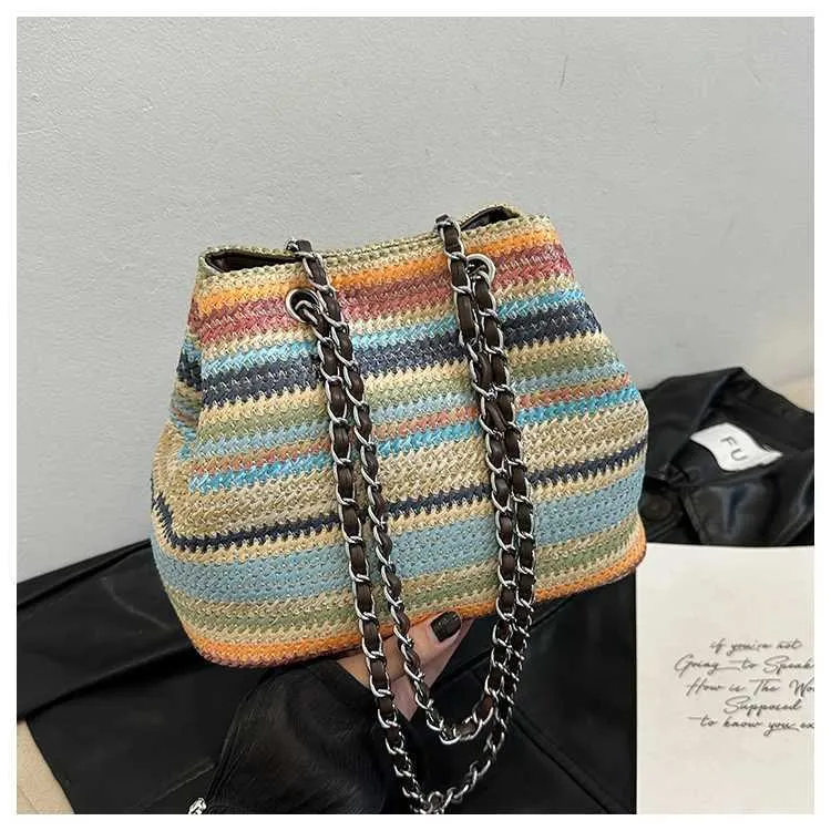 Borsa a secchiello color arcobaleno da donna, con catena a strisce a contrasto, borsa a tracolla, grande capacità, casual, intrecciata da donna_voghion.com