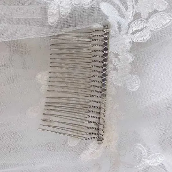 Hair Jewelry White Ivory Wedding Veils Long Pretty Lace Appliqued Cathedral Length Bridal Mantilla Veil With Comb_voghion.com