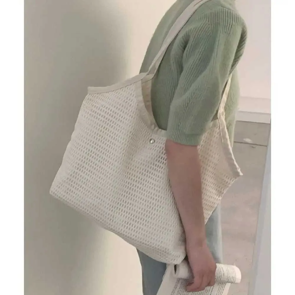 Solid color fabric large capacity beach canvas shoulder womens simple shopping bag Y241011_voghion.com