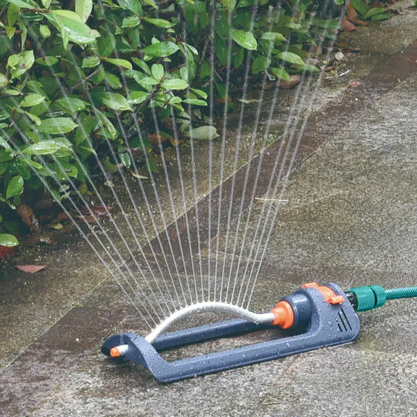 Arroseur de jardin oscillant réglable pour irrigation pelouse_voghion.com