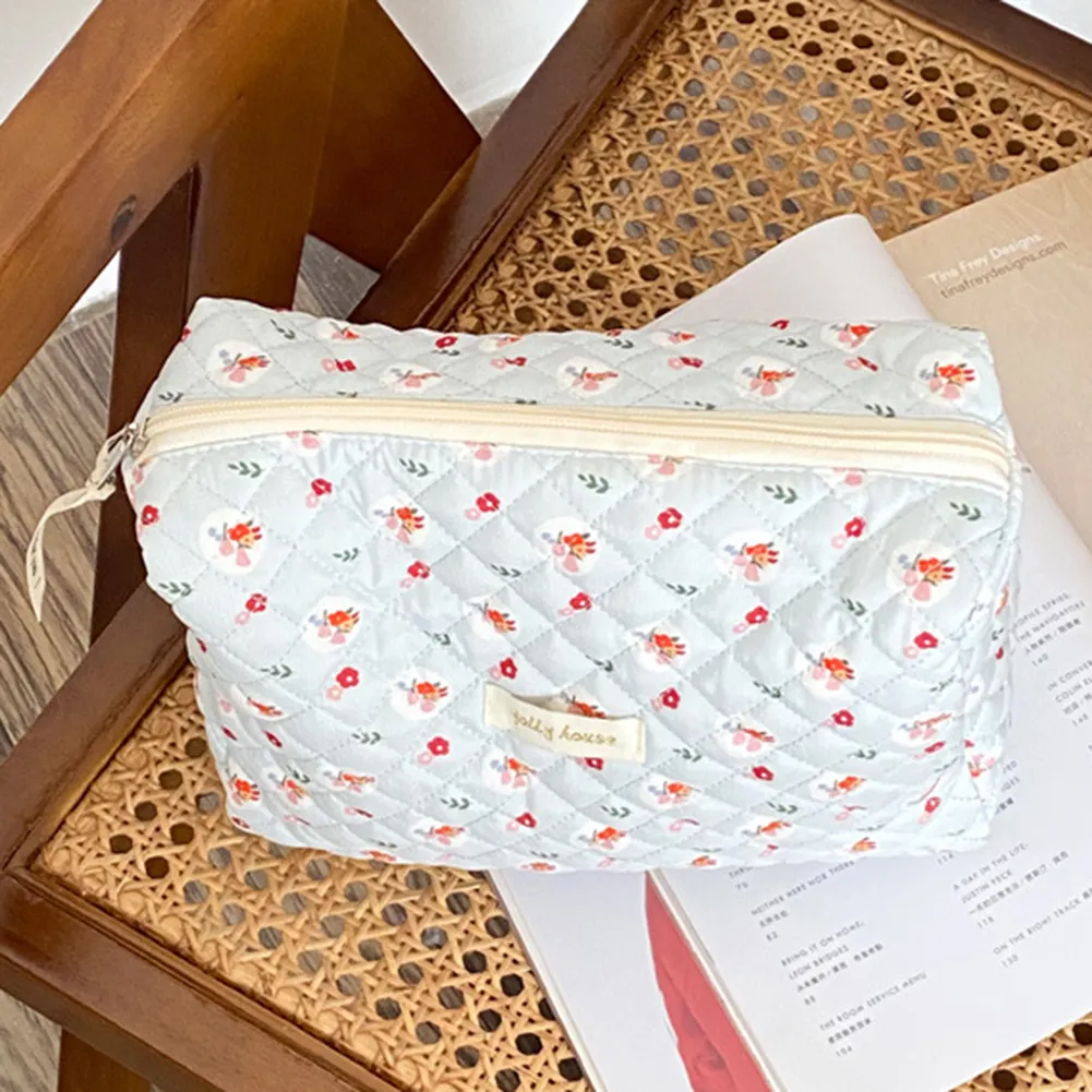 Cosmetic Bag Large Capacity Cute Print Make Up Pouch Portable Casual Multi-function Quilted Rhombus Fashion For Weekend_voghion.com