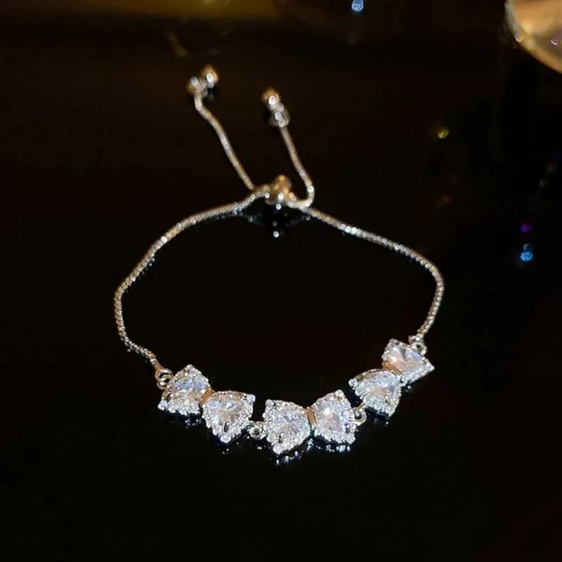 Shiny Zircon Bangle For Women, Elegant Silver Colour Bow Bracelet_voghion.com