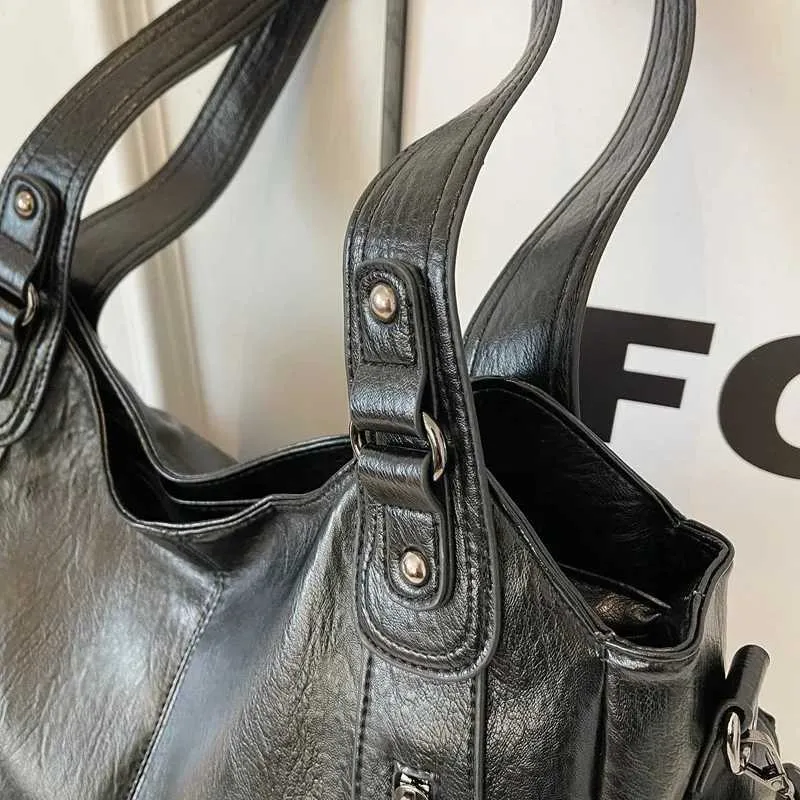 Sacs à bandoulière à compartiment intérieur souple 2024 de haute qualité aux couleurs contrastées pour femmes Mode Fermeture éclair Pu Femmes_voghion.com