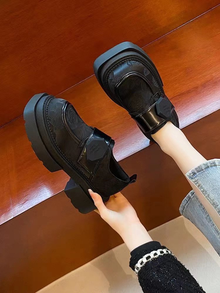 China-Chic Style Velcro Lefu Damesko 2024 Forårsnye Print Runde Hoveder Små Lædersko med Tykk Hæl og Blød Sål_voghion.com