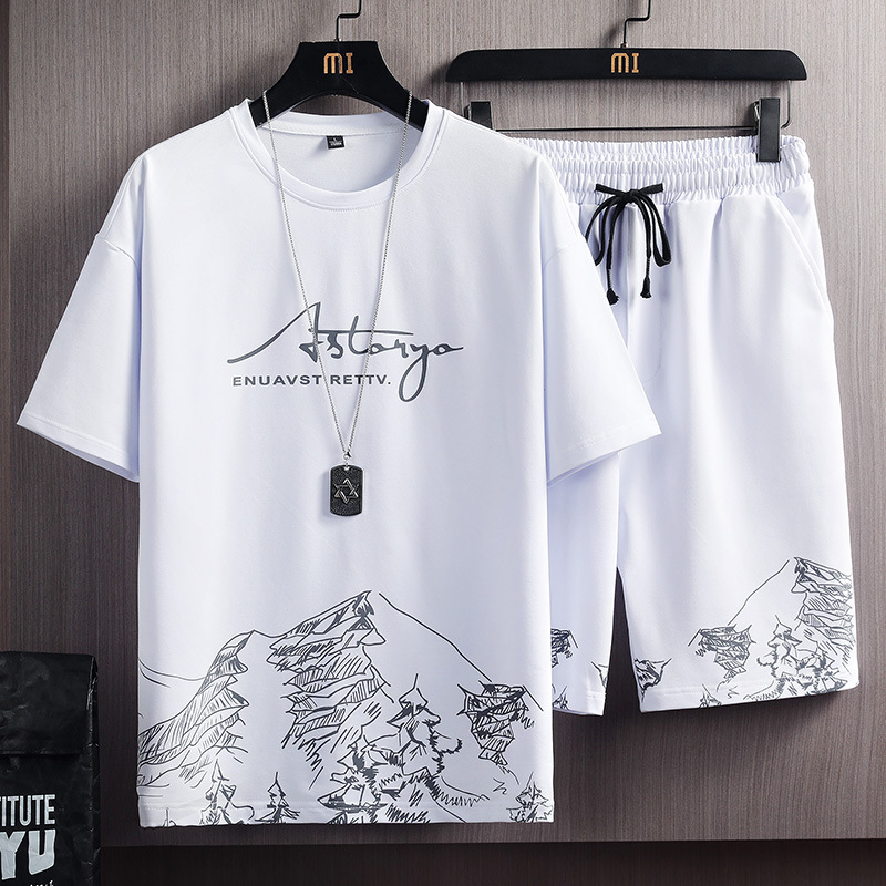 Vêtements pour hommes T-shirt costume été pour hommes nouvelle tendance de la mode imprimé montagne de neige version coréenne de coupe slim ensemble deux pièces de sport de grande taille