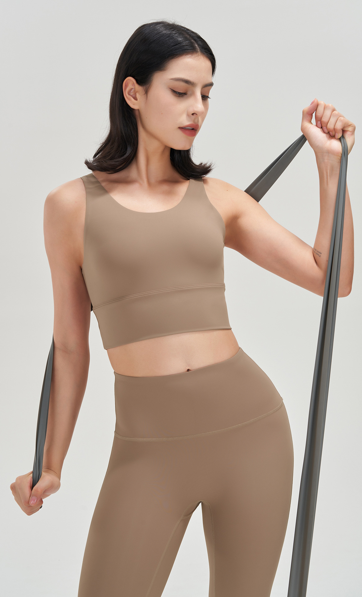 Lycra Yoga Deep V Backless European And American Style Sports Bra Fitness High Neck Vest With Chest Pads For Women_voghion.com