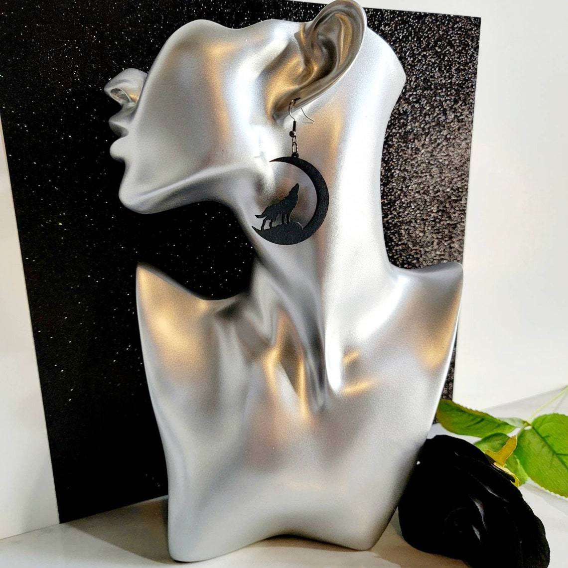 Gotyckie czarne kolczyki Moon Wolf_voghion.com