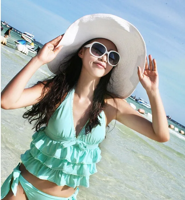 Cappello di paglia a tesa larga per donna ideale per la spiaggia_voghion.com