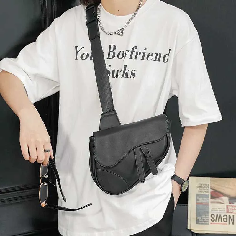 Borsa a tracolla uomo gumst in pelle marrone stile messenger_voghion.com