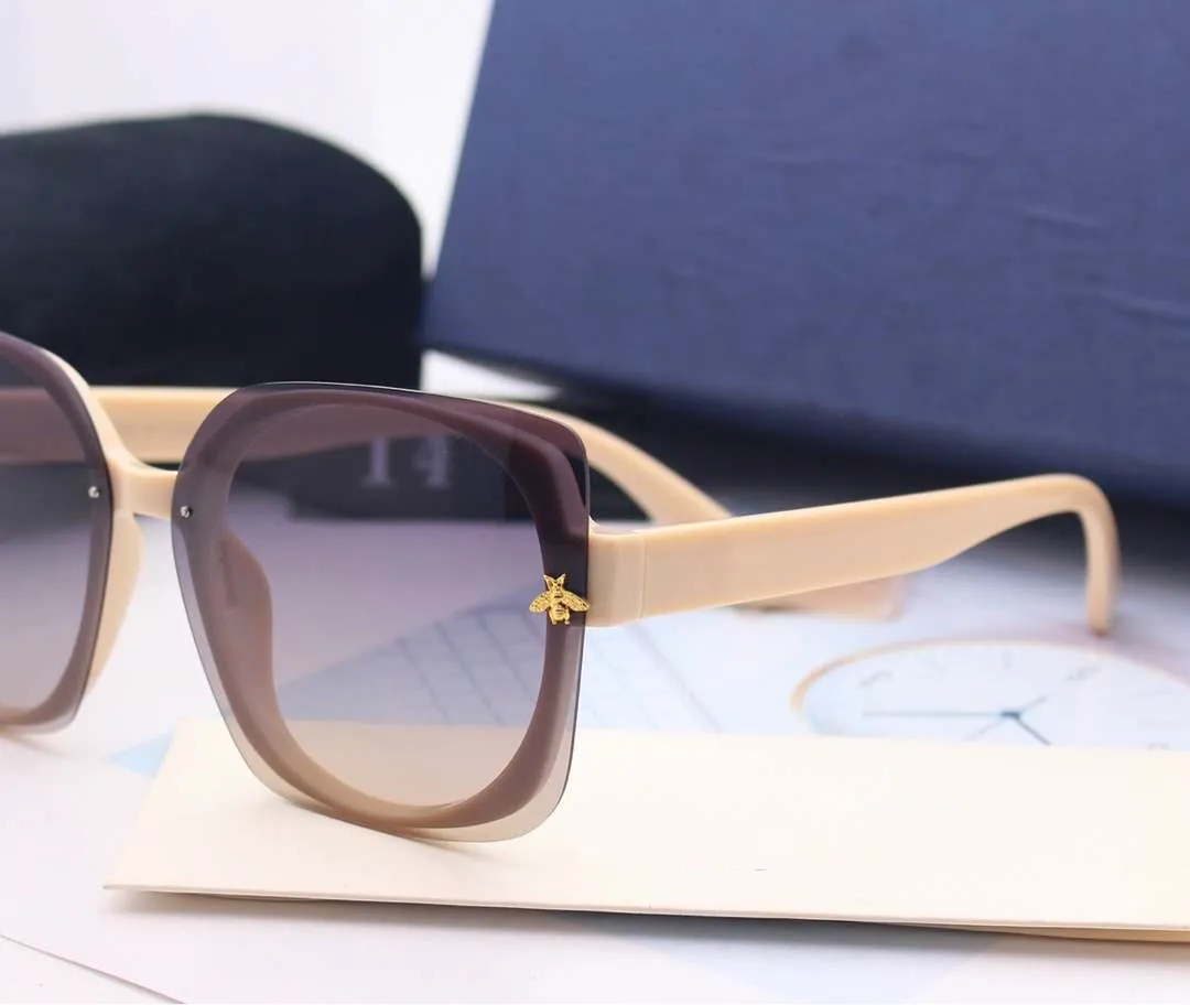 Mode-Sommer-Designer für Mann Womens Sonnenbrillen Gläser UV400 Bienen 1470 5 Farboption Hohe Qualität mit Box_voghion.com
