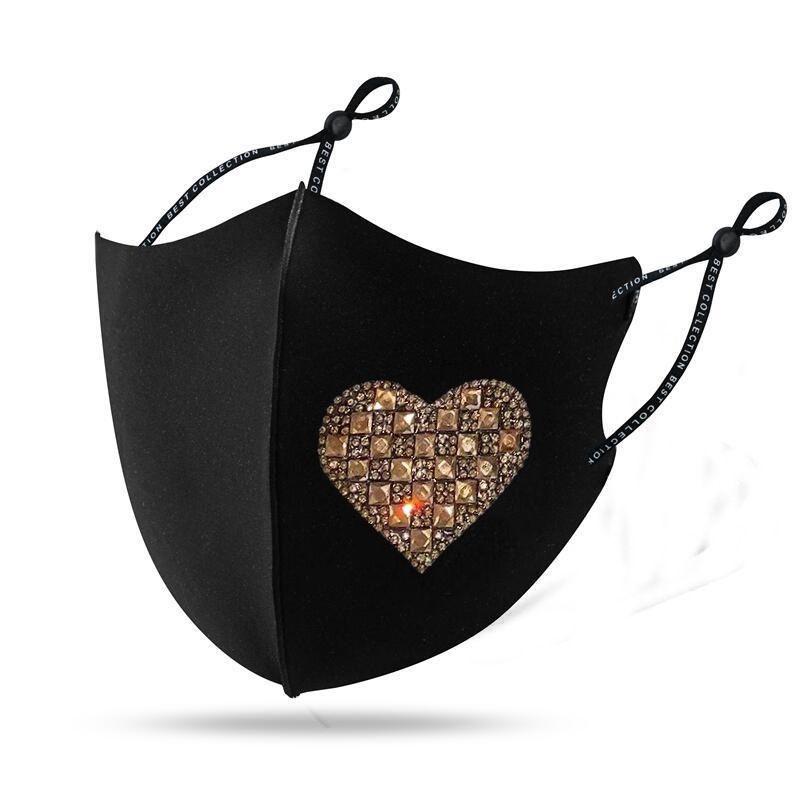 Nuovi accessori estivi Questa crema solare traspirante è una maschera per il viso in cotone di seta color pesca cuore diamante_voghion.com