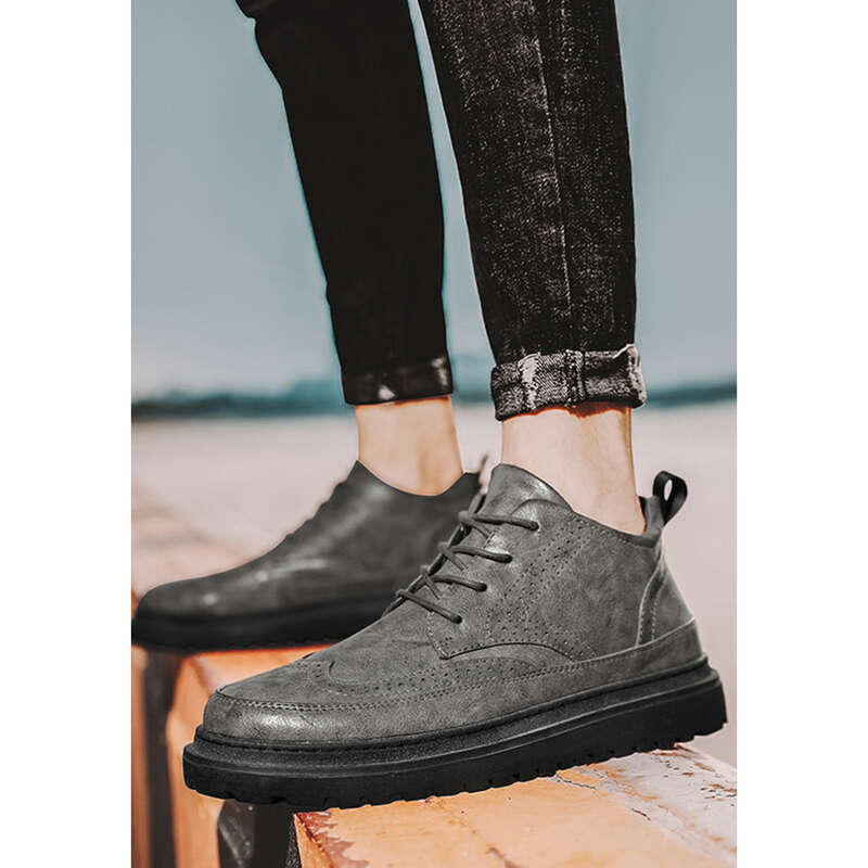 Herren-High aus Mikrofaser und Waschlappen, nur in Schwarz erhältlich._voghion.com