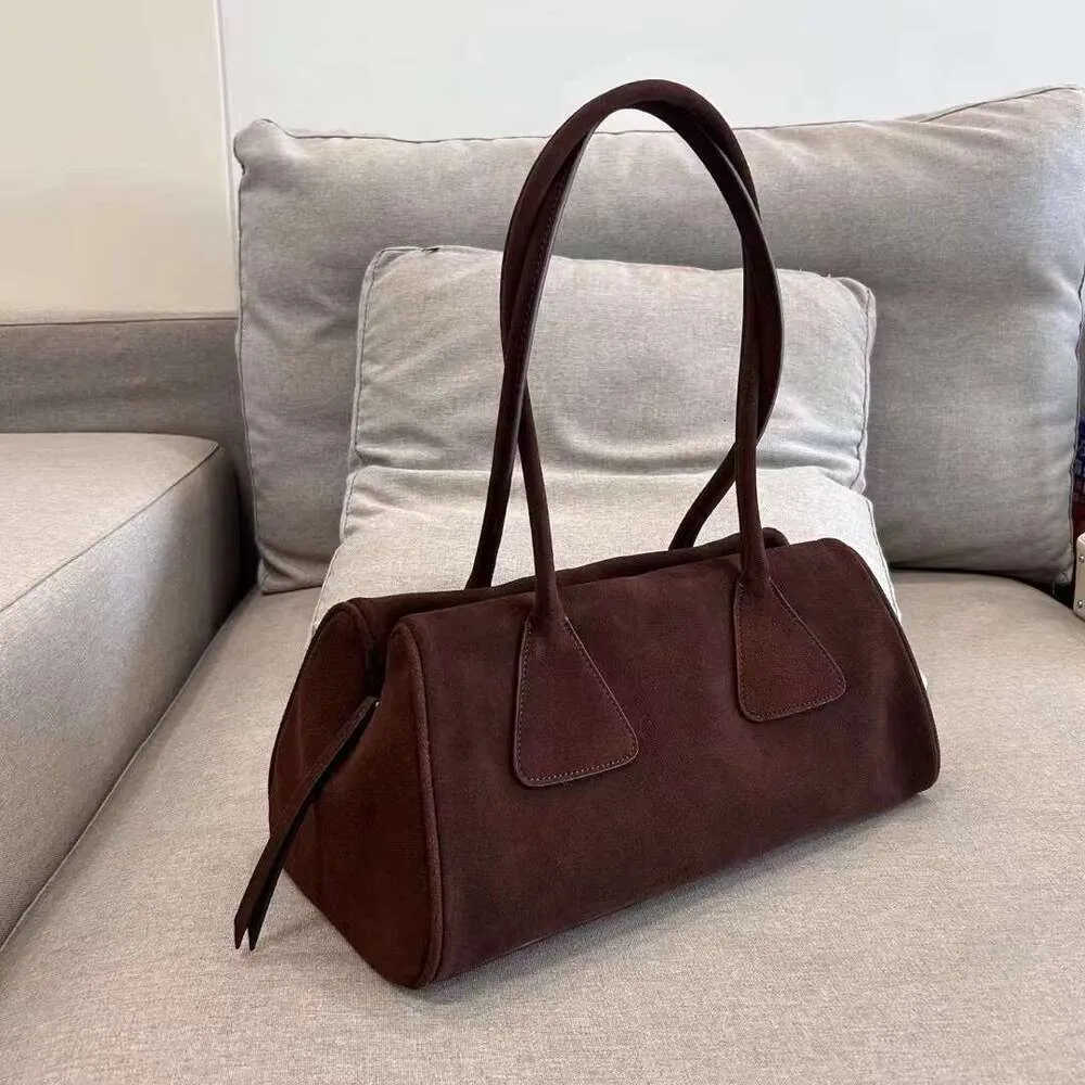 New Ins Chic Niche Stylish Pillow Bowg Tote Large Real Suede Cow Leather Women Shoulder Bag Long Handle Winter Handbag_voghion.com