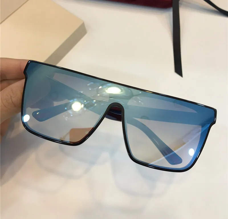 Wholesale-Sunglasses Brand Designer 0268 Fashion Big Frame Plate Glasses Siamese Lens Design Avant-garde Style UV400_voghion.com