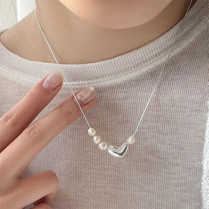 Catene Irregolare Amore Cuore Collana di Perle per Donne Ragazze Dolce Moda Semplice Elegante Catena Clavicola Anniversa_voghion.com
