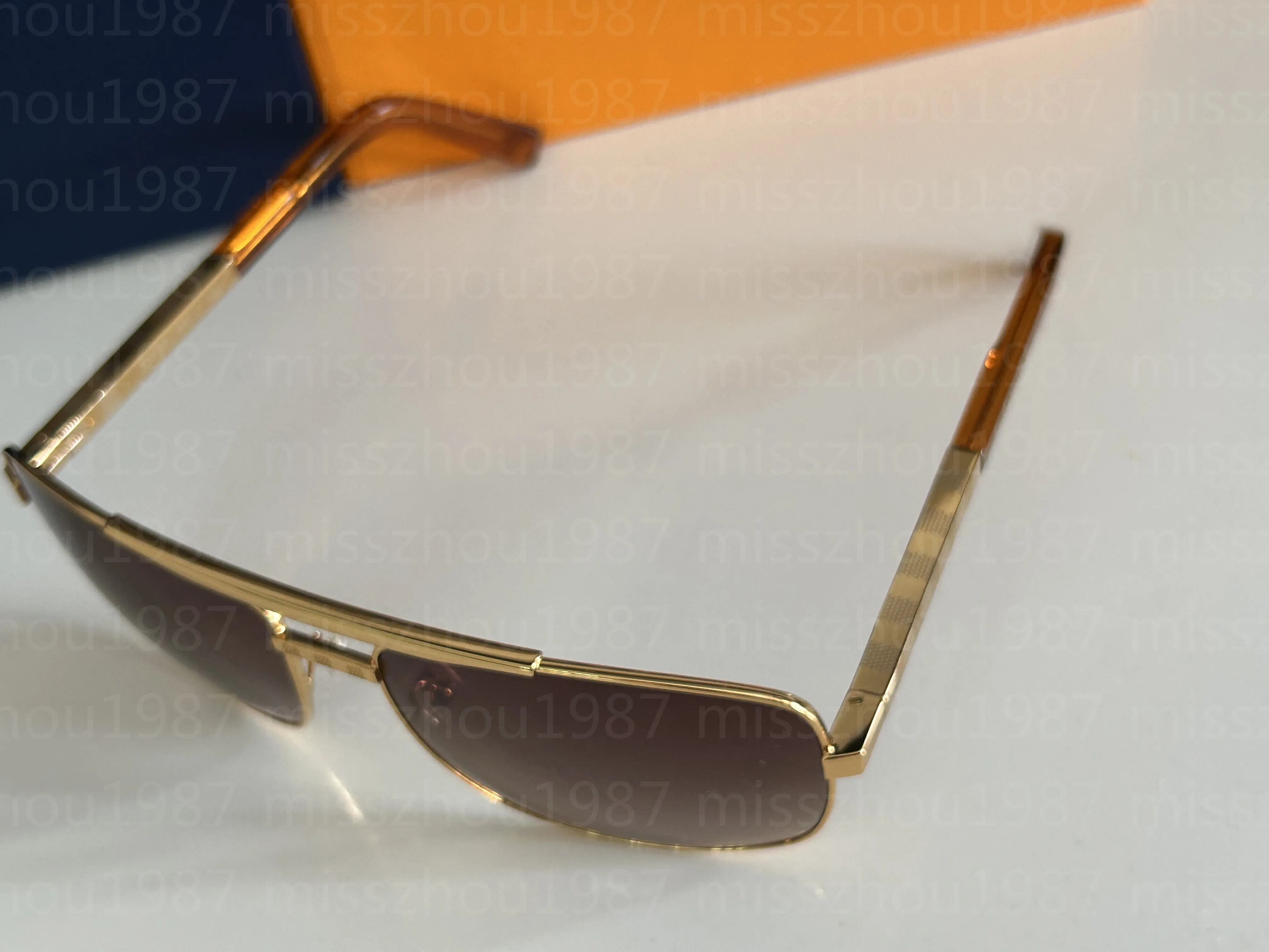 Fashion designer sunglasses Men classic attitude 0259 Metal square frame Popular retro avant-garde outdoor uv 400_voghion.com