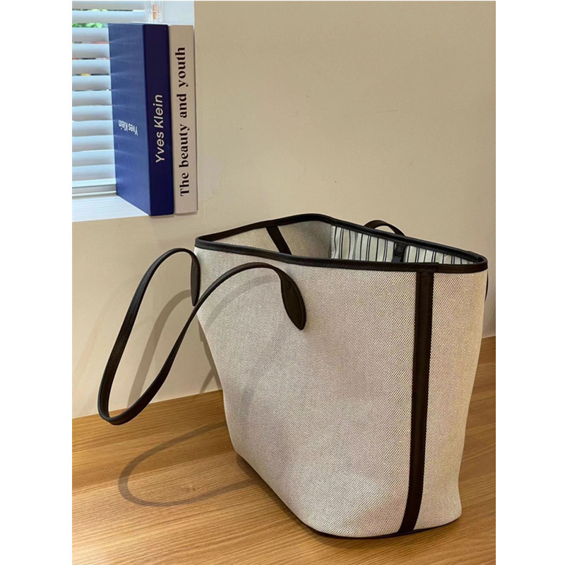 Sac fourre-tout tendance de petite et grande capacité pour femme, nouveau sac seau polyvalent pour les déplacements quotidiens, sac à bandoulière sous les bras, 2024_voghion.com