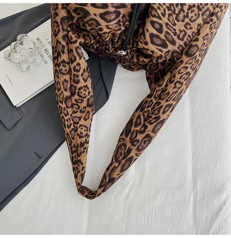 Grande leopardo Hobo donne moda tessuto spalla stile coreano grandi pacchetti nuovo nel 2024 inverno borse shopper casual_voghion.com