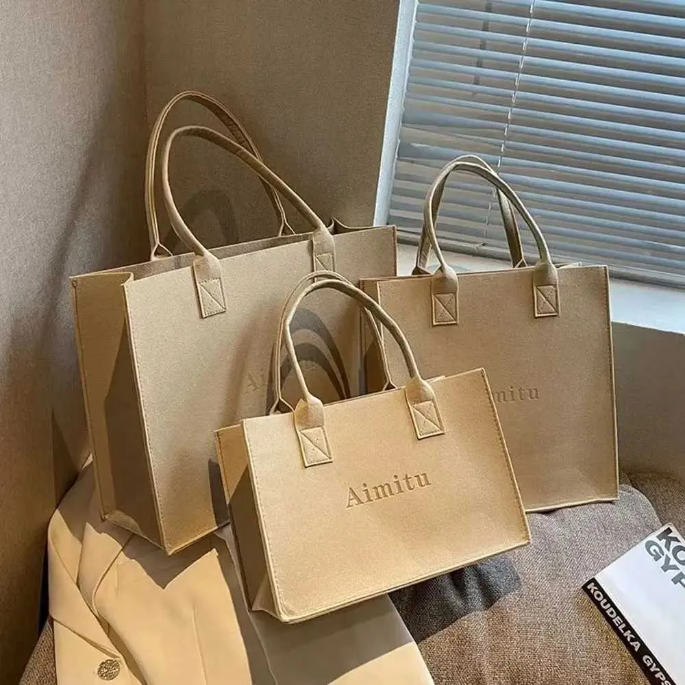 Women's Solid Colour Felt Shoulder Bag Large Capacity Tote Bag_voghion.com