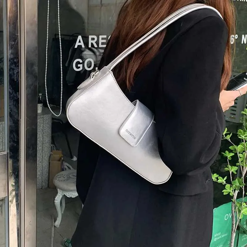 Fashion Shoulder Axillary Solid Color Niche Black Small Square Bag Leisure Versatile Lady Commuter Bags Crossbody_voghion.com