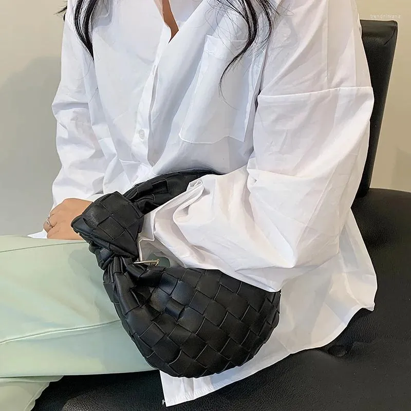 Abendtaschen Damen Schulter PU Leder Handtasche für Frauen 2024 Sommer Weben Handtaschen und Geldbörsen Weibliche Reise_voghion.com