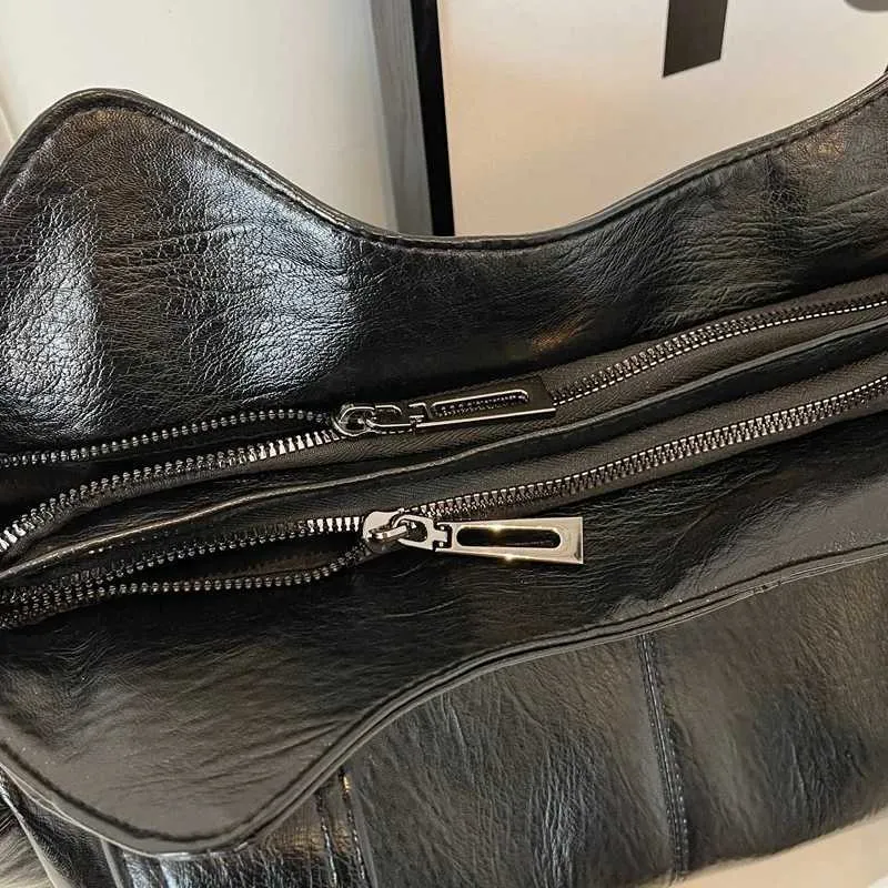 Sacs à bandoulière à compartiment intérieur souple 2024 de haute qualité aux couleurs contrastées pour femmes Mode Fermeture éclair Pu Femmes_voghion.com