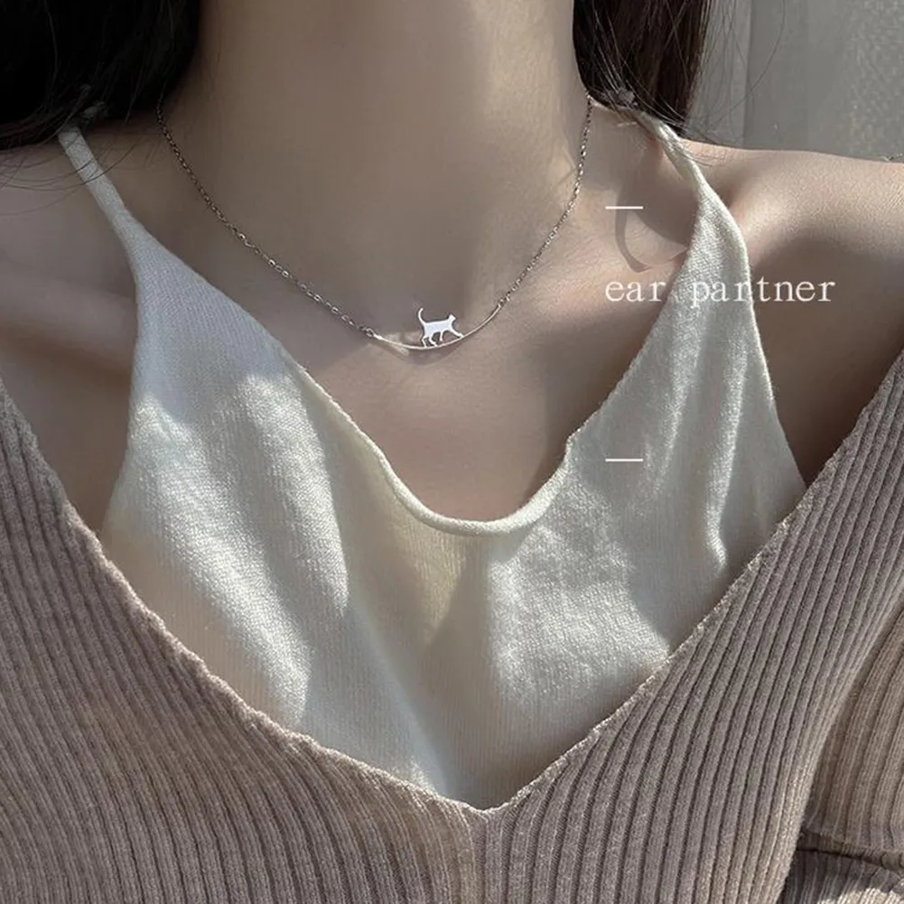 Personalized Silver Cat Pendant Necklace For Women Elegant Gift_voghion.com