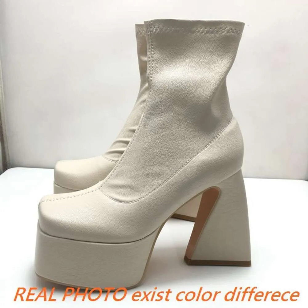 Brandneue Herbst-Winter-mittlere Wadenstiefel Punk Goth klobige Plattform High Heels Motorrad lange Booty Damenschuhe große Größe_voghion.com