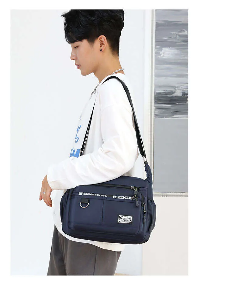 Large Capacity Waterproof Shoulder Bag And Crossbody Bag Men_voghion.com