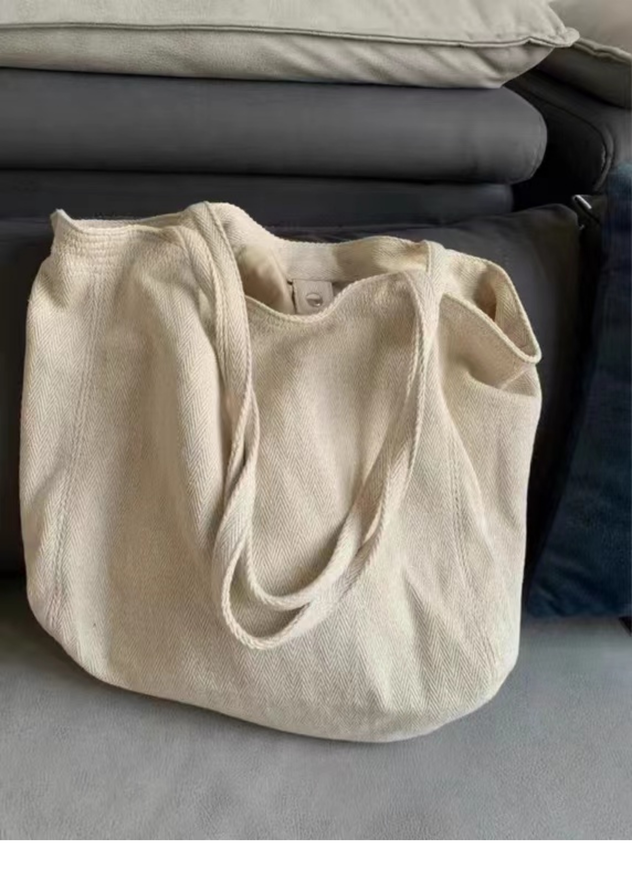 2024 New Handheld Single Simple Commuting Canvas Women's Twill Tote Casual Korean Edition Large Capacity Shoulder Bag_voghion.com