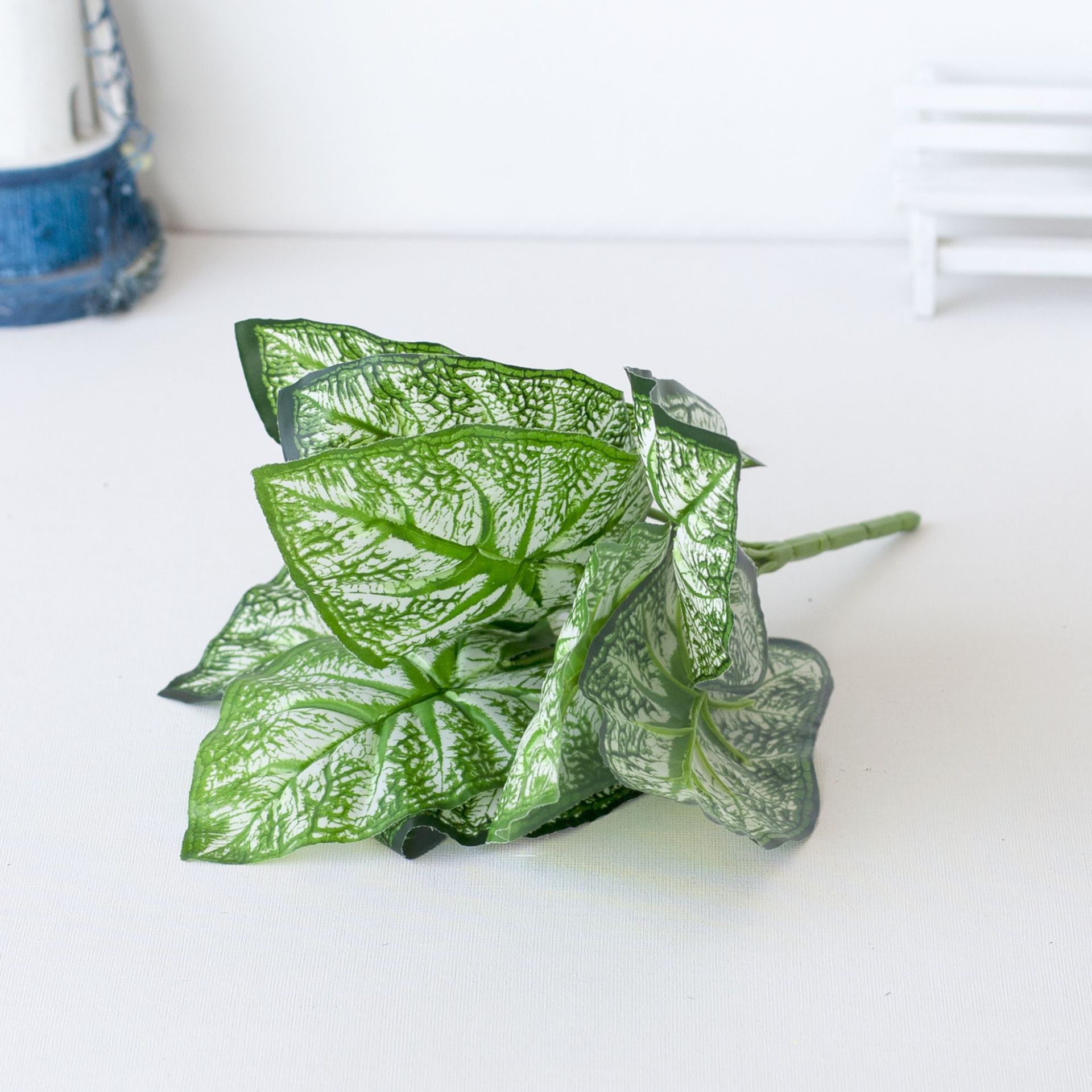 Manufacturers wholesale high-simulation green leaves, table and living room display simulation leaves, green decoration bunches of green plants_voghion.com