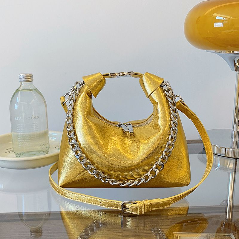 Tragbare kleine Tasche in Silber mit personalisiertem Nischendesign. Neue modische Mini-Umhängetasche aus PU im_voghion.com