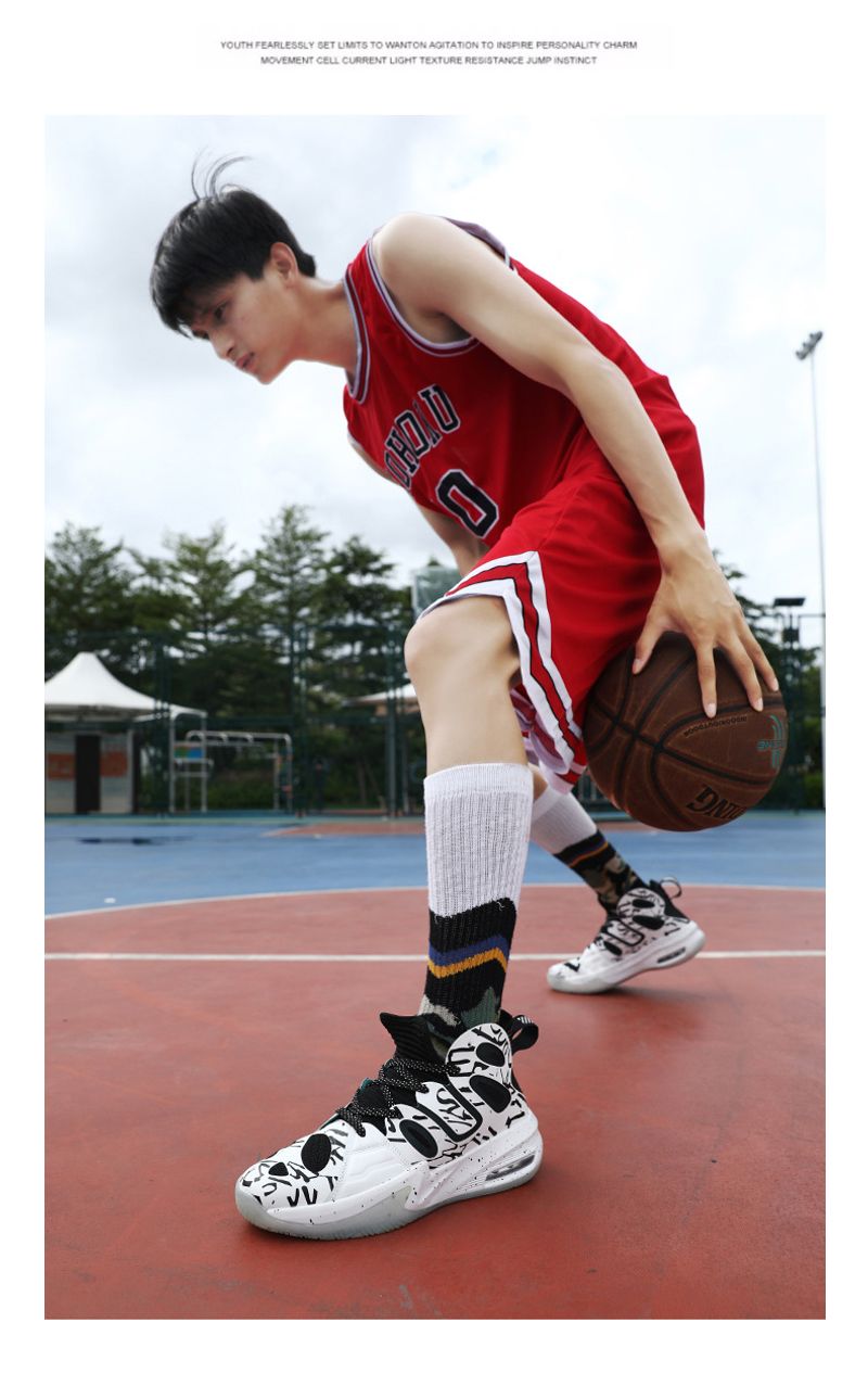 Pratici stivali da combattimento alti da basket Kobe, scarpe sportive antiscivolo resistenti all'usura, assorbimento degli urti da parte degli studenti_voghion.com