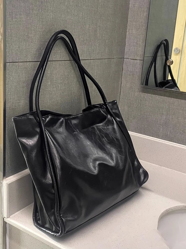 Women's 2024 Spring/Summer Tote Handheld Large Capacity and Textured New Bag, Unique Design, One Shoulder Underarm Bag_voghion.com