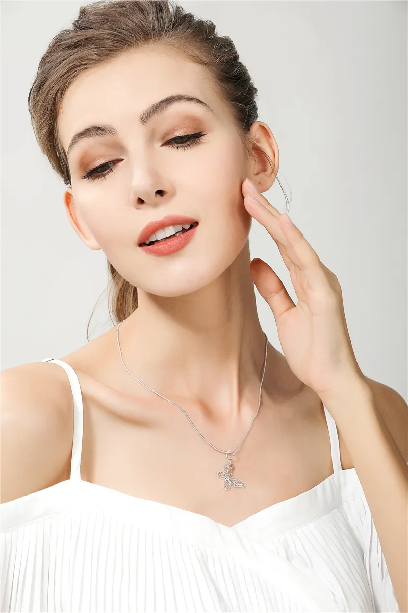 Collane DOTEFFIL Sterling Sier Butterfly Pendant Necklace 182022242830 pollici Snake Chain per le donne Nozze Fidanzamento_voghion.com