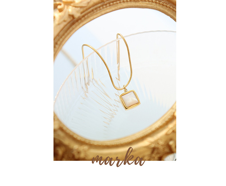 French Instagram Cool Wind Square White Sea Shell Pendant Necklace with Small Design Titanium Steel Gold Plated Round_voghion.com