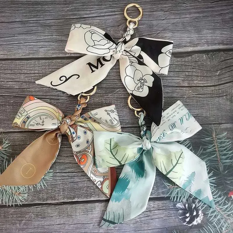Gestrickter weicher Seidenschal mit Schleife, Anhänger, Tasche, Charm, Zubehör, Schlüsselanhänger, Mode, Auto, Schlüsselanhänger, kreatives Geschenk 2024, süß, Y241121_voghion.com