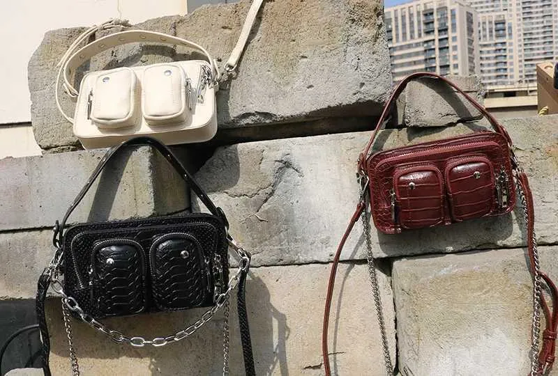 Borsa a tracolla nera elegante donna pochette designer pelle pu catena_voghion.com