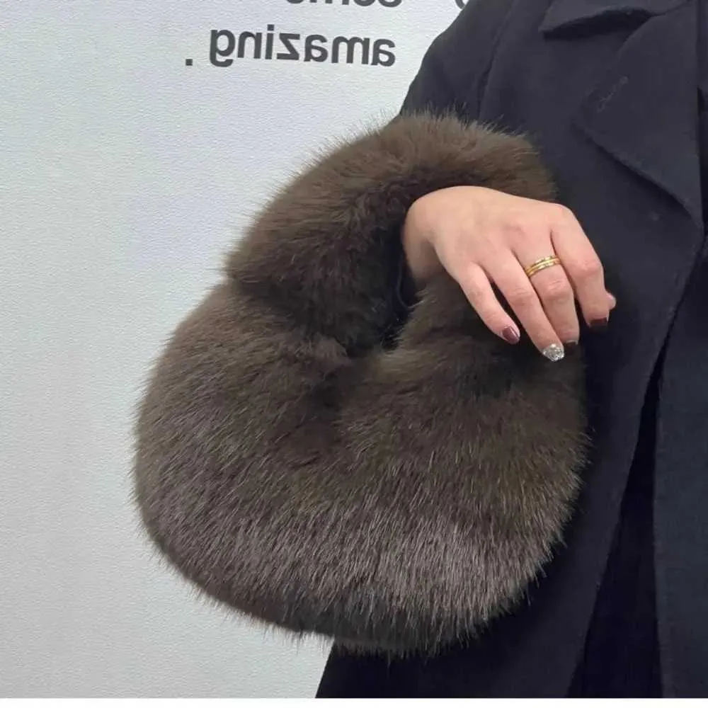 Designer Bag soft plush half moon fluffy party clutch bag handbag womens winter wallet artificial fur casual Y241115_voghion.com